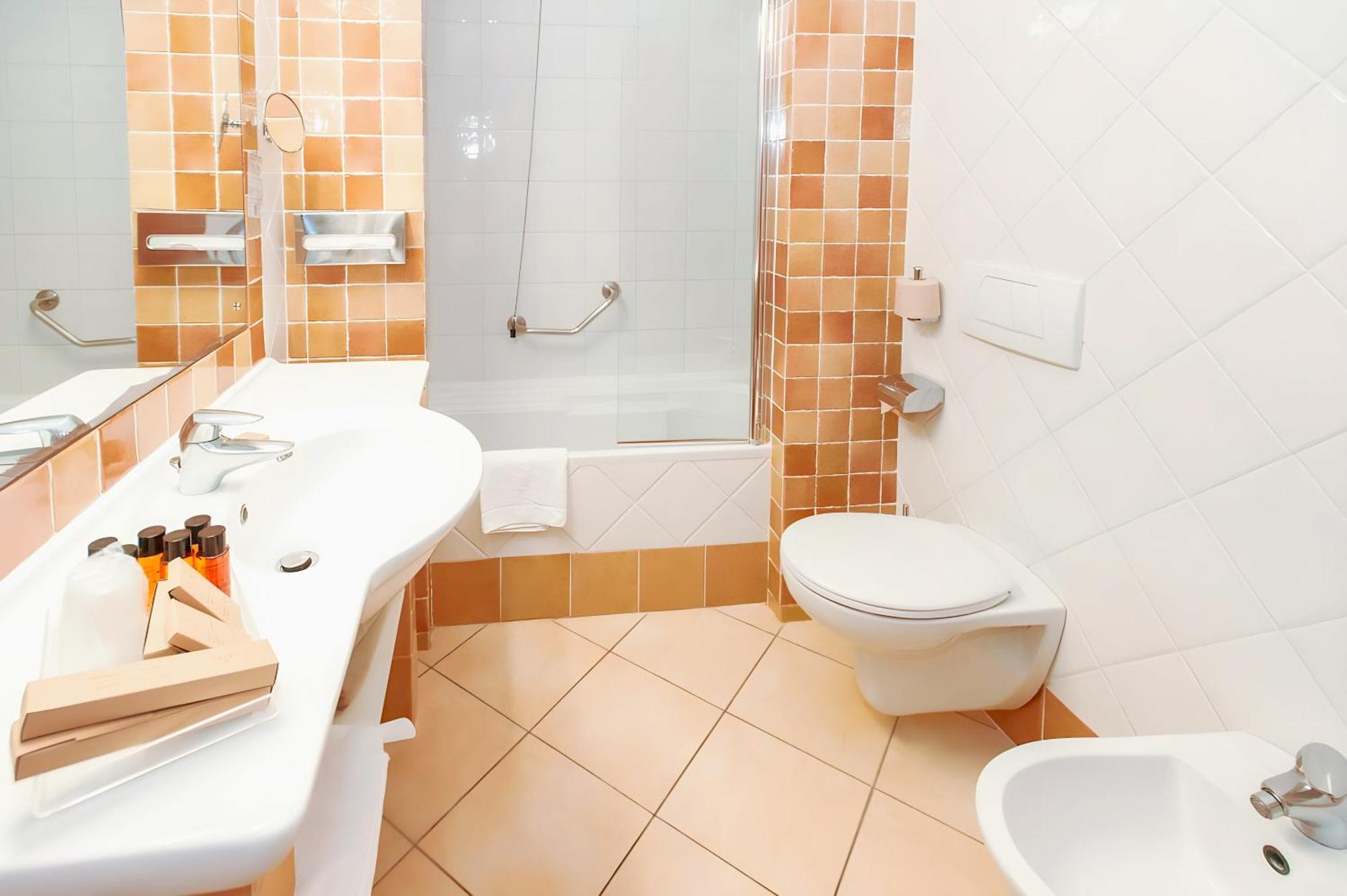 Hotiday Room Collection - Porto Azzurro Каполивери Екстериор снимка