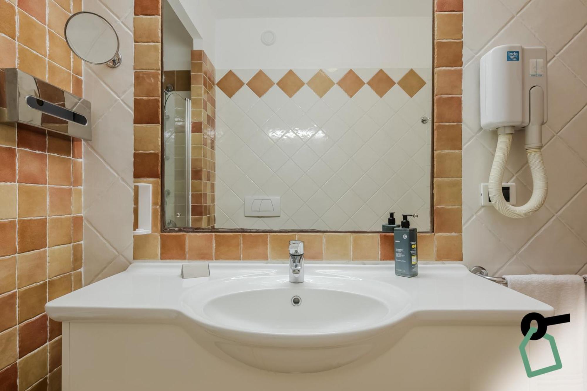 Hotiday Room Collection - Porto Azzurro Каполивери Екстериор снимка